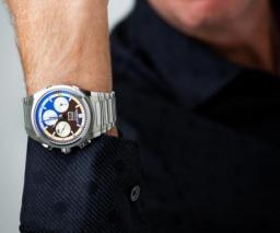 Oliver Smith 珠宝商推出全新珠宝和高级腕表系列庆祝 40 周年