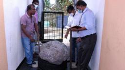 斯里兰卡有史以来最大蓝宝石 重达310公斤
